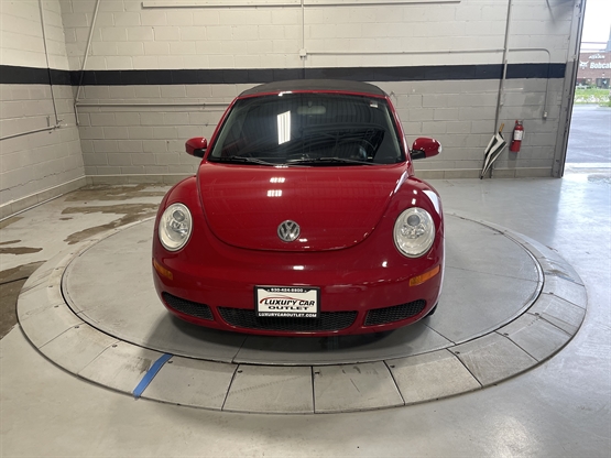 2008 VOLKSWAGEN New Beetle S FWD