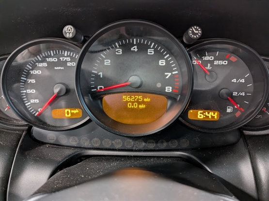 2002 PORSCHE 911 - Image 12