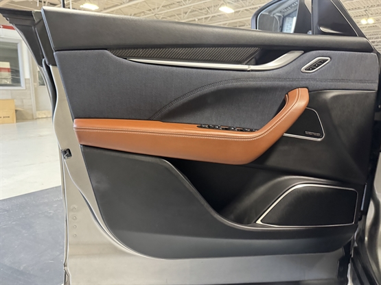 2019 MASERATI LEVANTE - Image 10