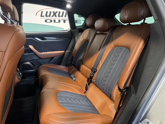2019 MASERATI LEVANTE - Image 15