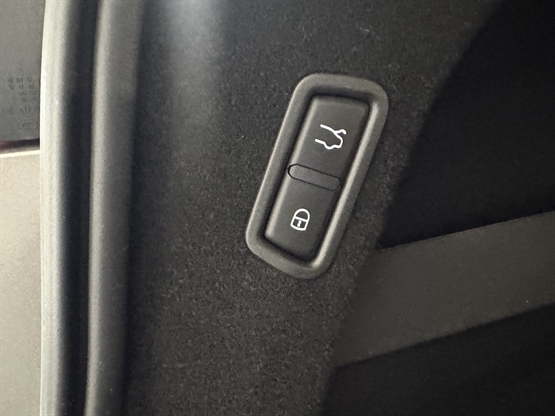 2019 MASERATI LEVANTE - Image 20