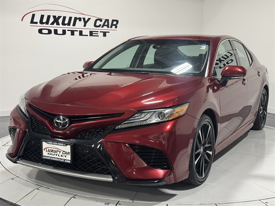 2018 TOYOTA Camry