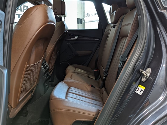 2018 AUDI Q5 - Image 9