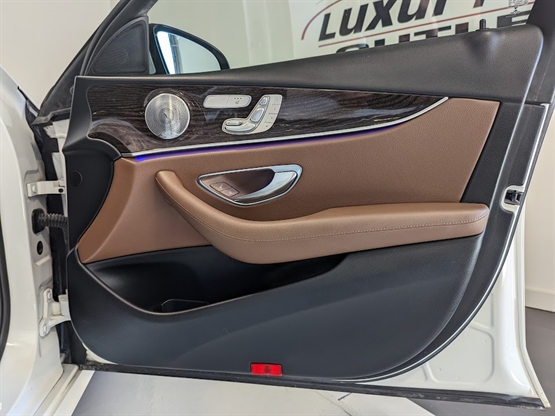 2018 MERCEDES-BENZ E-CLASS - Image 19