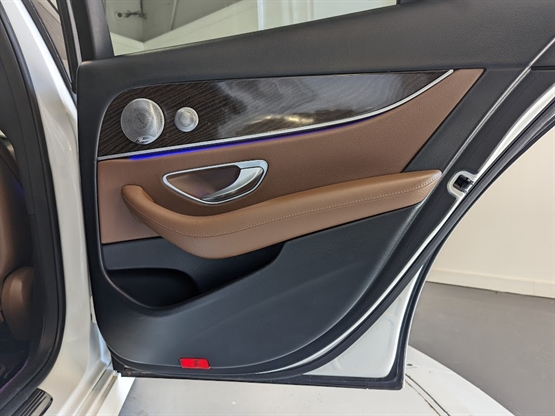 2018 MERCEDES-BENZ E-CLASS - Image 21