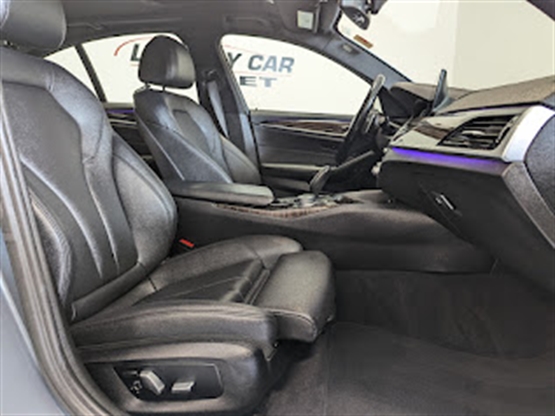 2017 BMW 530I - Image 14