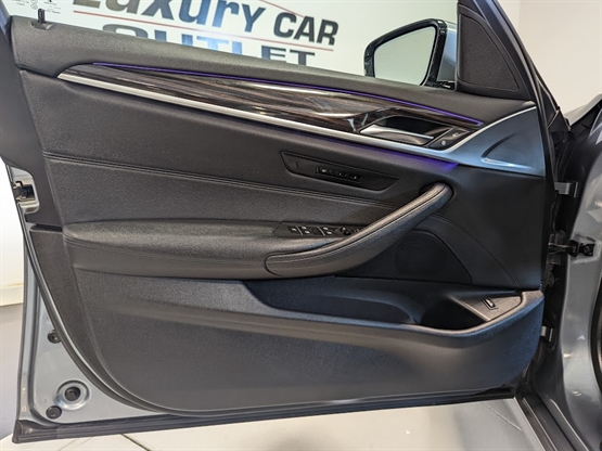 2017 BMW 530I - Image 20