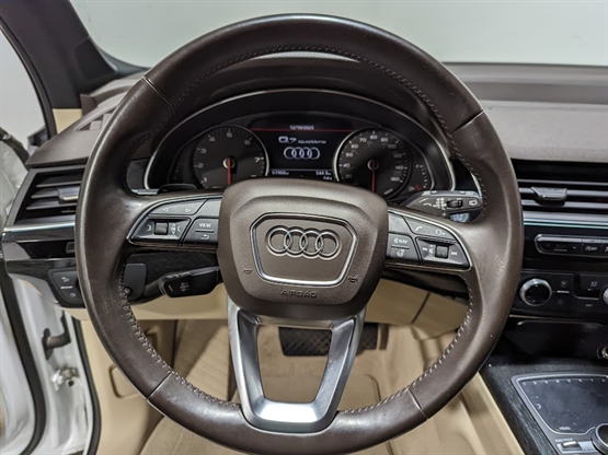 2017 AUDI Q7 - Image 15
