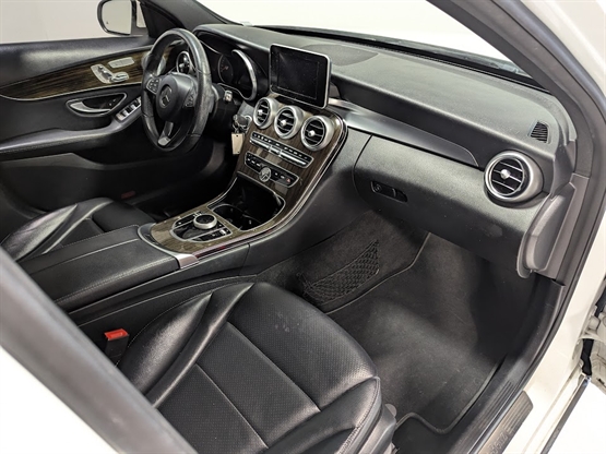 2018 MERCEDES-BENZ C-CLASS - Image 16