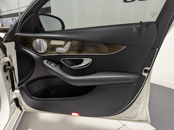 2018 MERCEDES-BENZ C-CLASS - Image 20