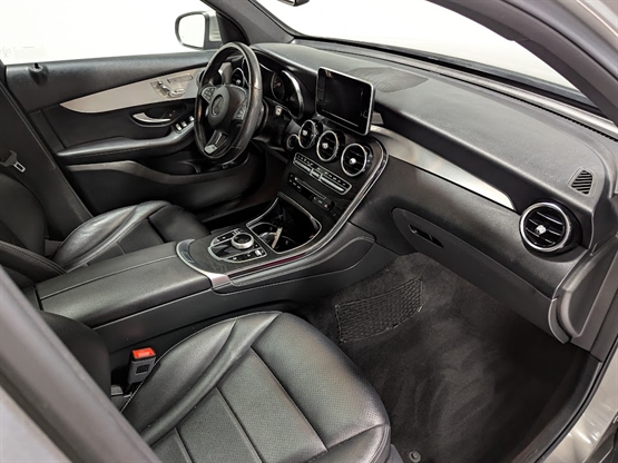 2019 MERCEDES-BENZ GLC-CLASS - Image 12