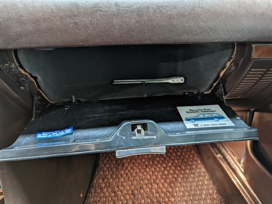 1984 MERCEDES-BENZ 380 - Image 19