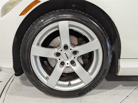 2011 BMW 328I - Image 25