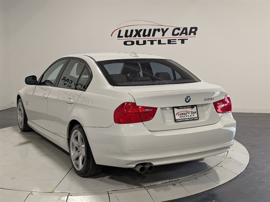 2011 BMW 328I - Image 8