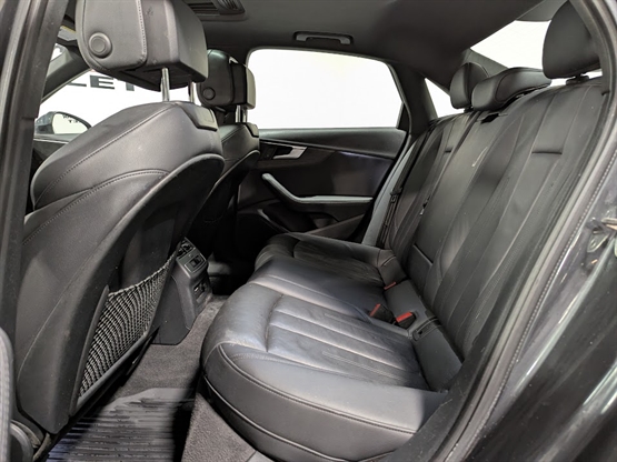 2019 AUDI A4 - Image 17