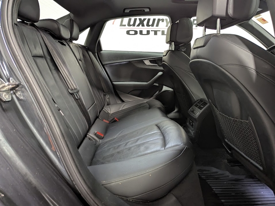 2019 AUDI A4 - Image 18