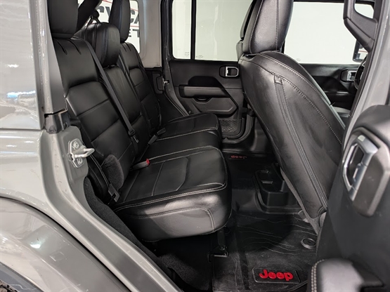 2018 JEEP WRANGLER - Image 14