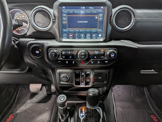 2018 JEEP WRANGLER - Image 17