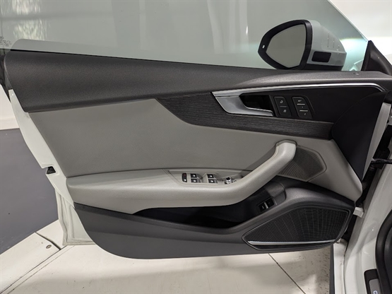 2018 AUDI A5 - Image 19