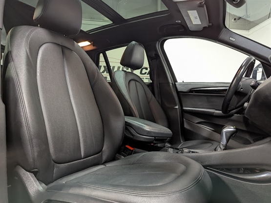 2016 BMW X1 - Image 10