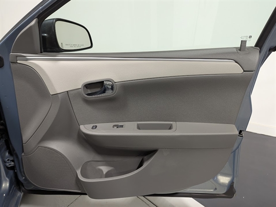 2009 CHEVROLET MALIBU - Image 20