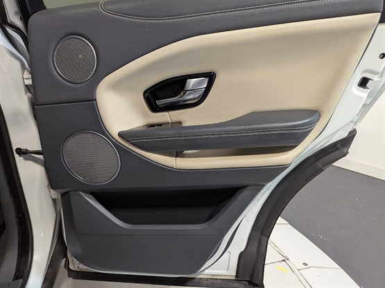 2016 LAND ROVER RANGE ROVER EVOQUE - Image 22