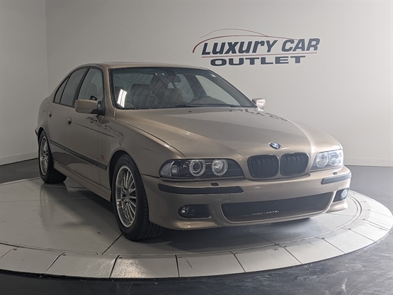2000 Bmw 540i 5-Series photo 3