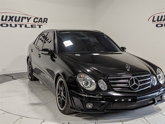 2005 Mercedes Benz E 55 AMG photo 2